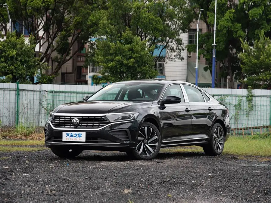 Volkswagen Passat 2026, арт. CN-1971003 — фото 1