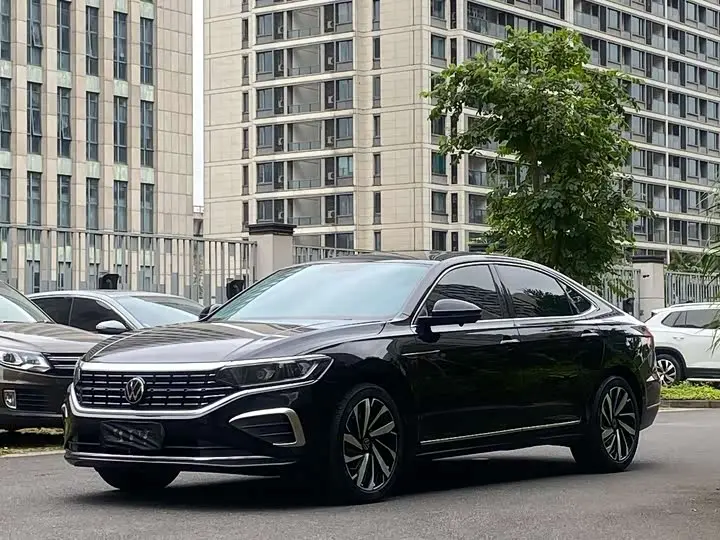 Volkswagen Passat 2024, арт. CN-2092095 — фото 1