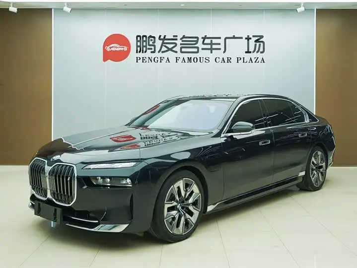 BMW i7 2023, арт. CN-2138032 — фото 1