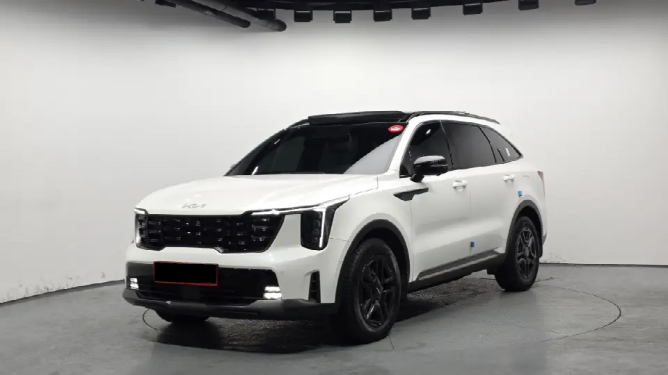 Kia Sorento 2023, арт. KR-2275889 — фото 1