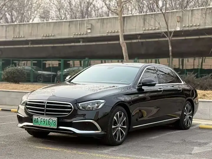 Mercedes-Benz E-Class Hybrid 2023, арт. CN-2278491 — фото 1