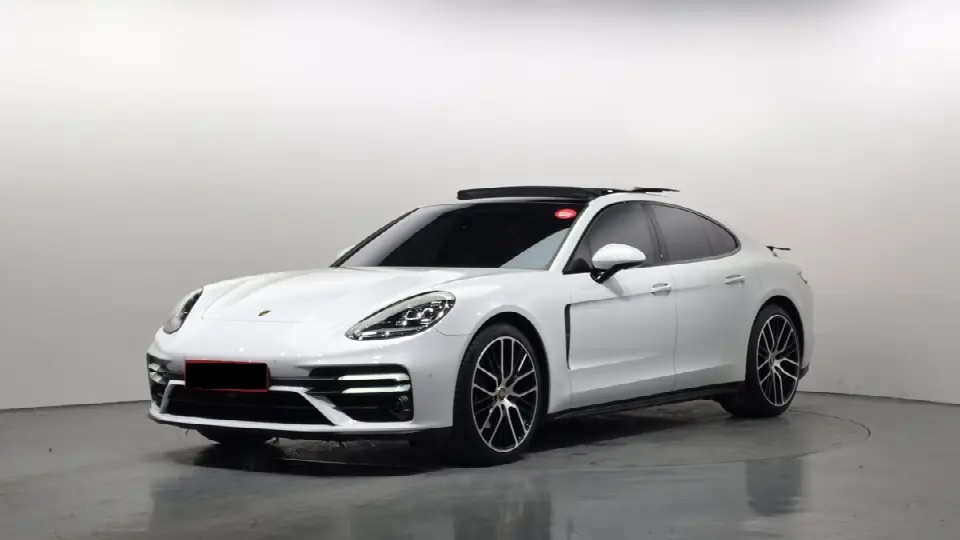Porsche Panamera 2017, арт. KR-2292380 — фото 1