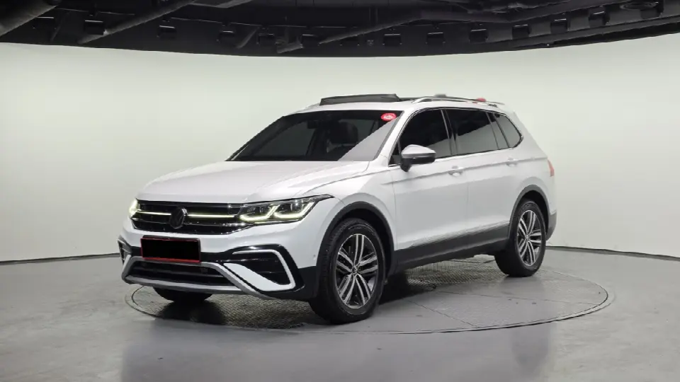 Volkswagen Tiguan 2018, арт. KR-2318044 — фото 1