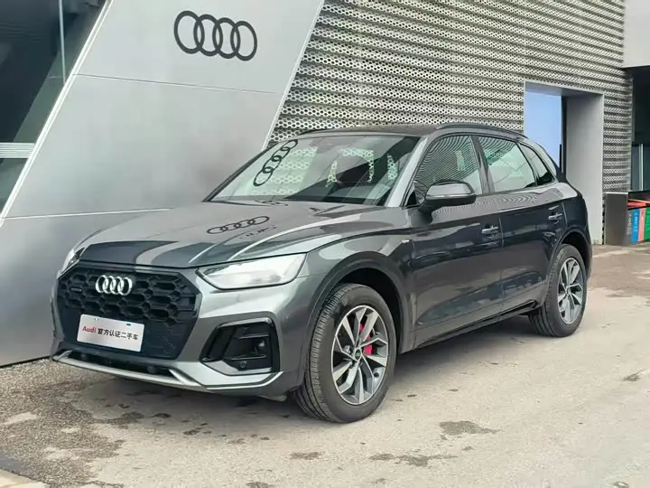 Audi Q5L 2023, арт. CN-2354373 — фото 1