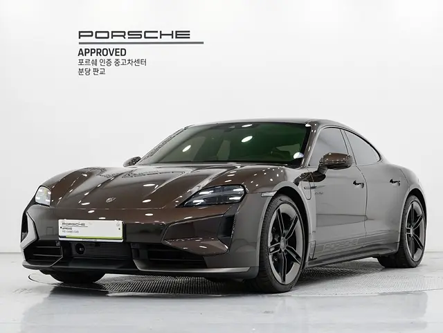 Porsche Taycan 2020, арт. KR-2364154 — фото 1