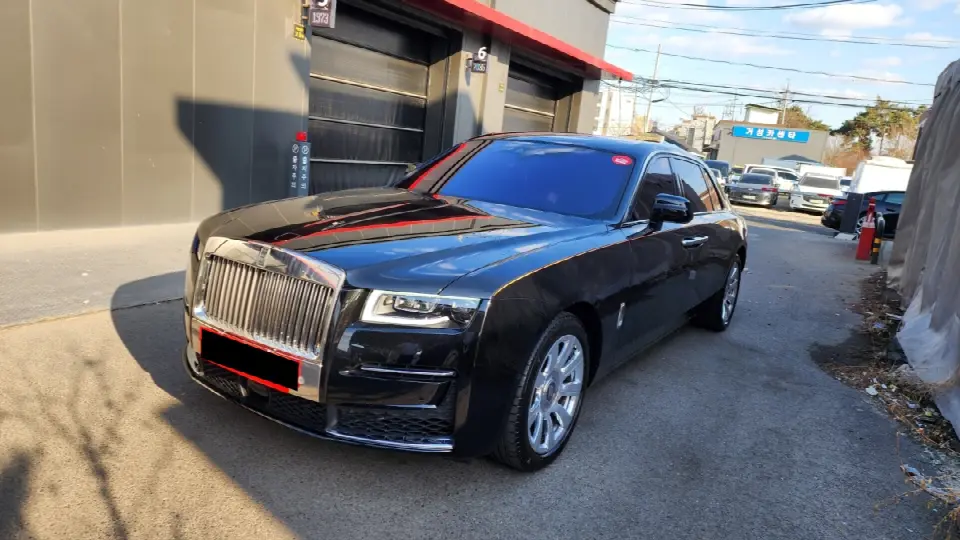Rolls-Royce Ghost 2020, арт. KR-2383340 — фото 1