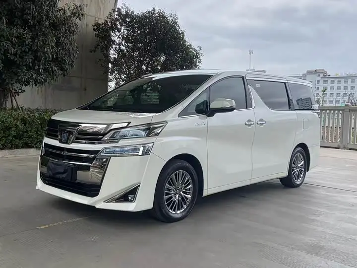 Toyota Vellfire 2021, арт. CN-2406408 — фото 1
