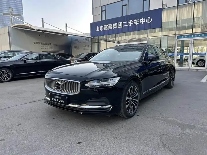 Volvo S90 2024, арт. CN-2410463 — фото 1
