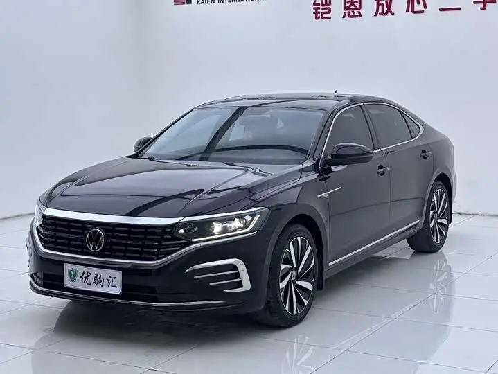 Volkswagen Passat 2024, арт. CN-2414706 — фото 1