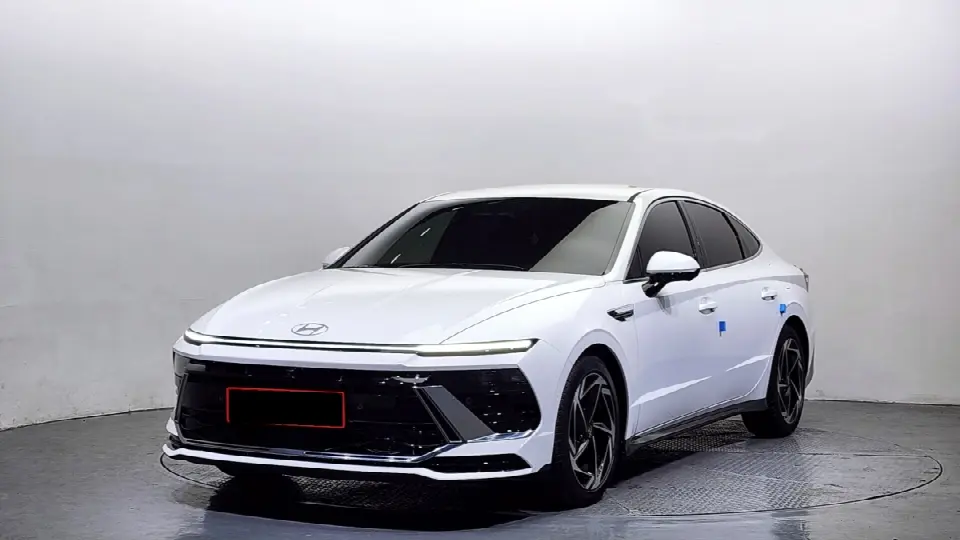 Hyundai Sonata 2023, арт. KR-2446914 — фото 1