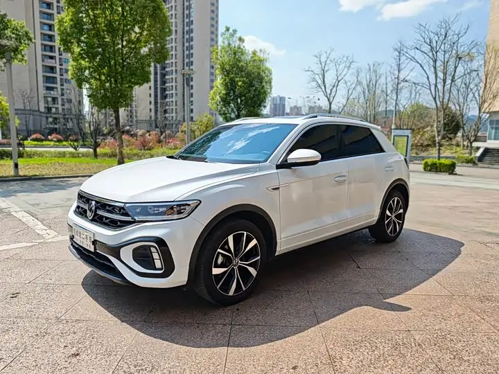 Volkswagen T-Roc 2024, арт. CN-2451010 — фото 1