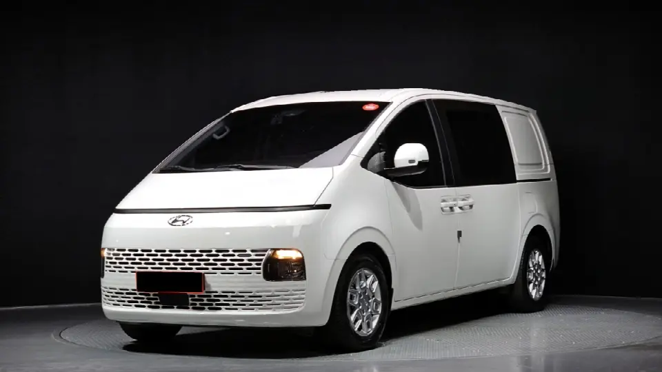 Hyundai Staria 2021, арт. KR-2457993 — фото 1