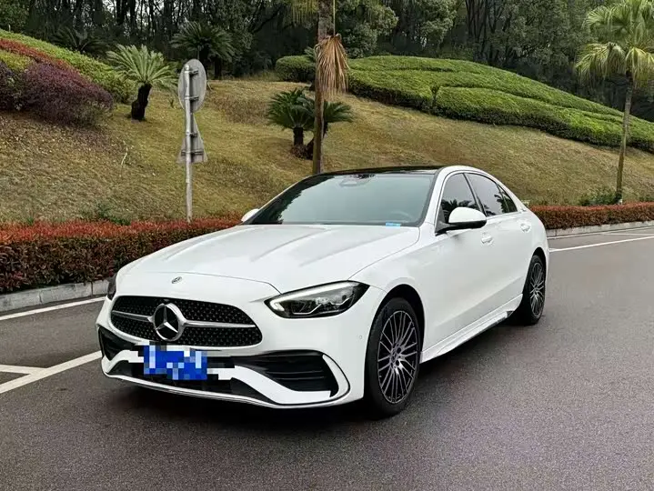 Mercedes-Benz C-Class 2023, арт. CN-2465798 — фото 1