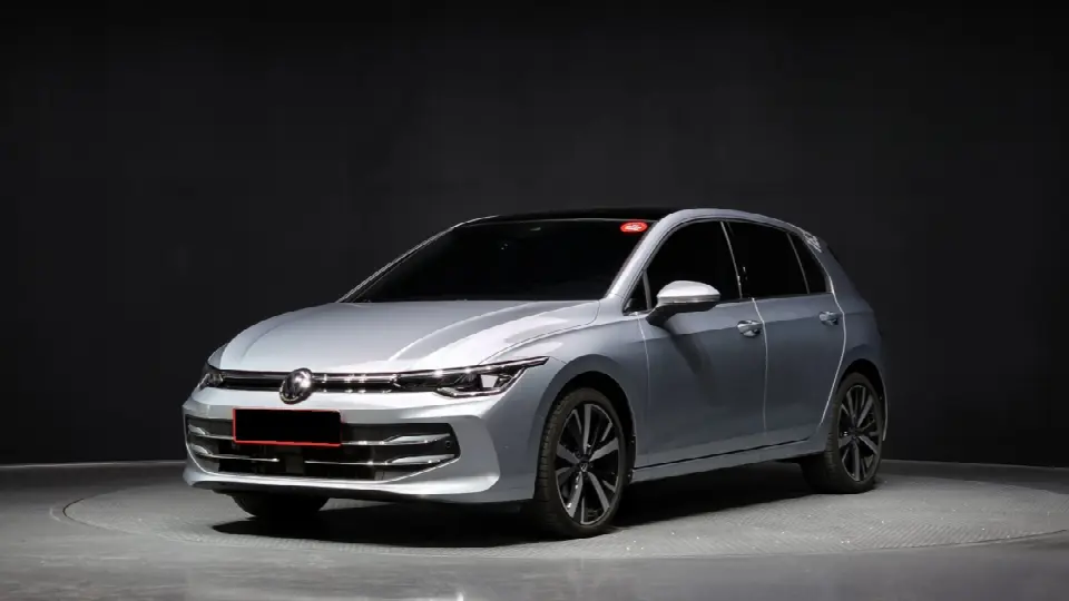 Volkswagen Golf 2022, арт. KR-2467788 — фото 1