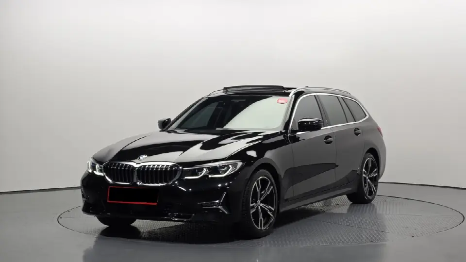 BMW 3 Series 2019, арт. KR-2469454 — фото 1