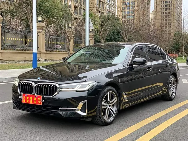 BMW 5 Series 2022, арт. CN-2483732 — фото 1