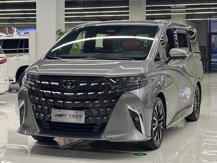 Toyota Alphard 2024, арт. CN-2487262 — фото 1