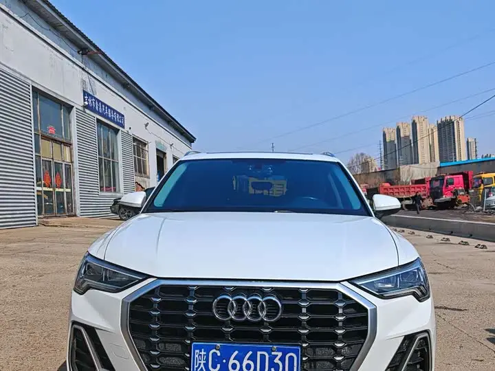 Audi Q3 2023, арт. CN-2492020 — фото 1