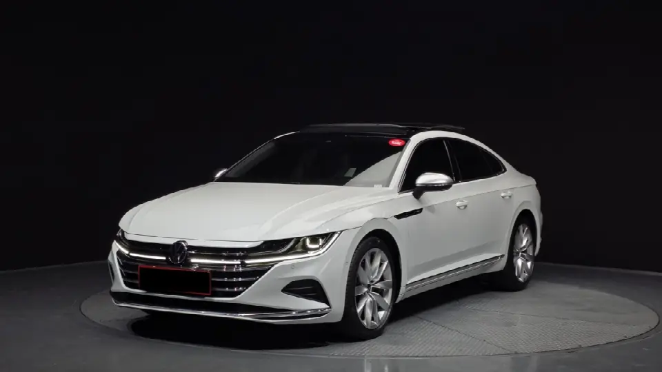 Volkswagen Arteon 2018, арт. KR-2499862 — фото 1