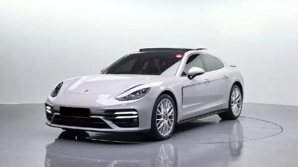 Porsche Panamera 2017, арт. KR-2503102 — фото 1