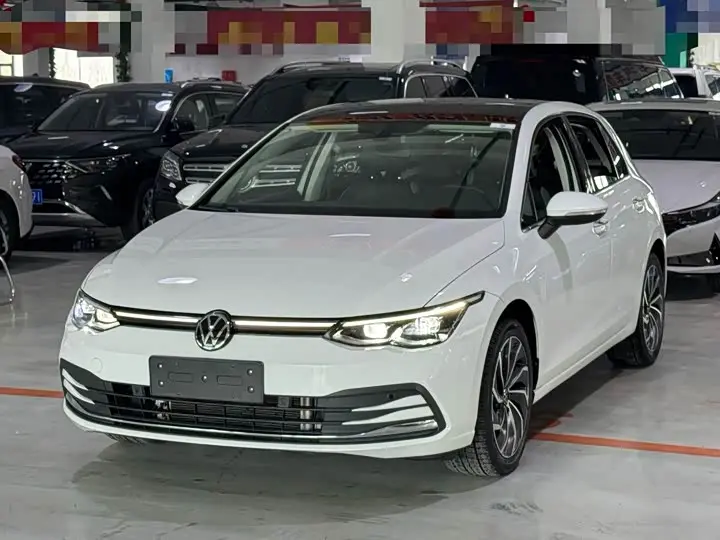 Volkswagen Golf 2021, арт. CN-2513303 — фото 1