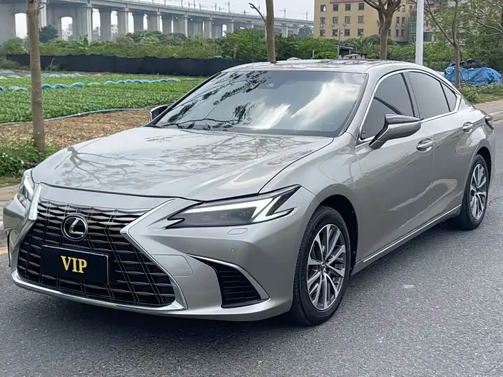 Lexus ES 2025, арт. CN-2520037 — фото 1