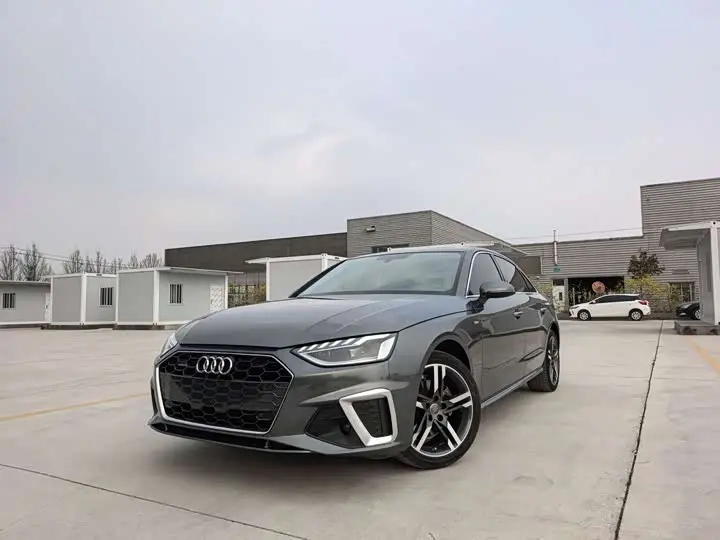 Audi A4L 2022, арт. CN-2535913 — фото 1