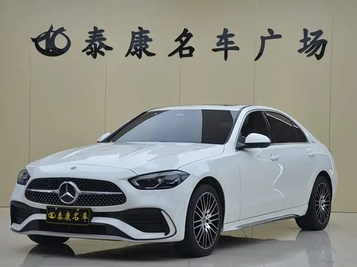 Mercedes-Benz C-Class 2023, арт. CN-2537614 — фото 1