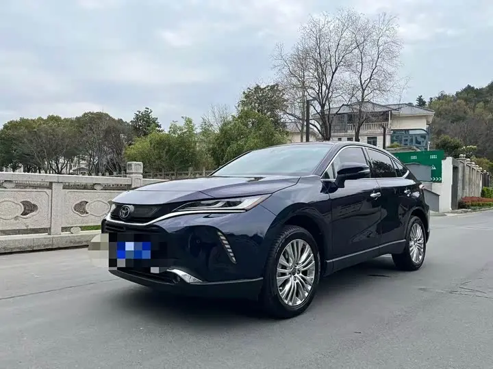 Toyota Harrier 2022, арт. CN-2539872 — фото 1
