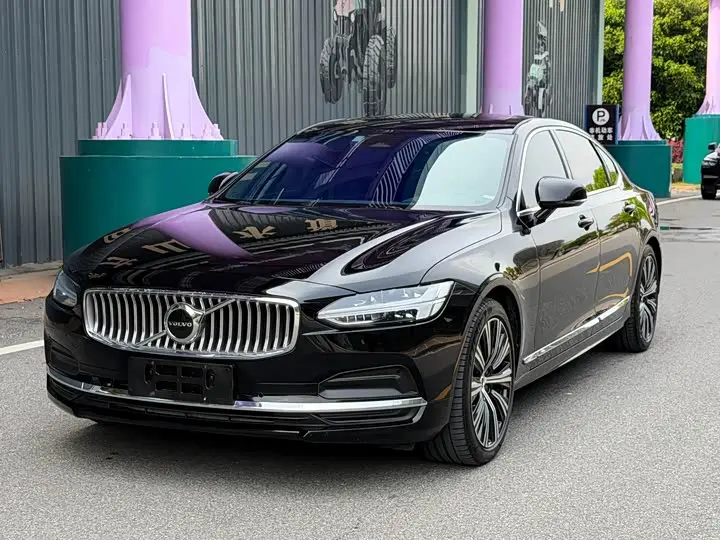 Volvo S90 2024, арт. CN-2571759 — фото 1