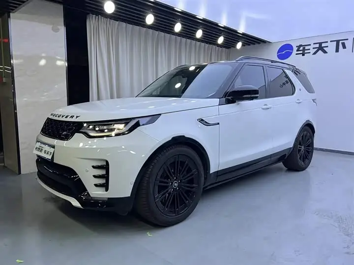 Land Rover Discovery 2024, арт. CN-2581897 — фото 1