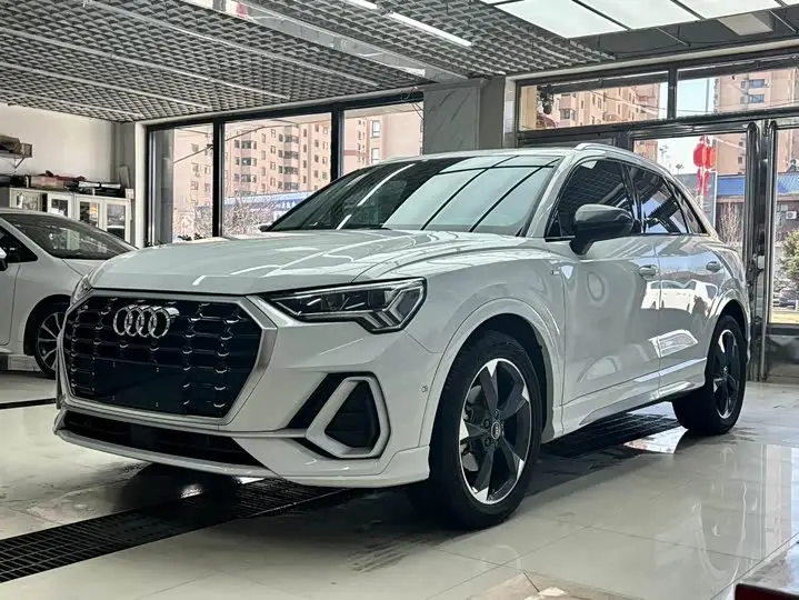 Audi Q3 2022, арт. CN-2593021 — фото 1