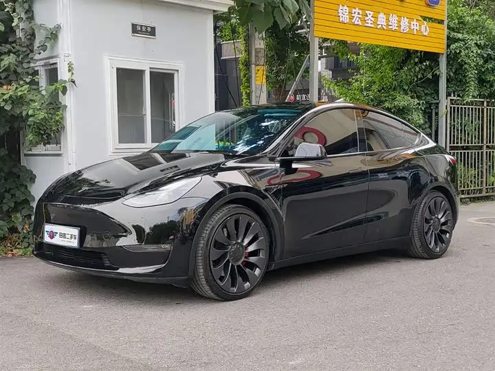 Tesla Model Y 2022, арт. CN-2595770 — фото 1