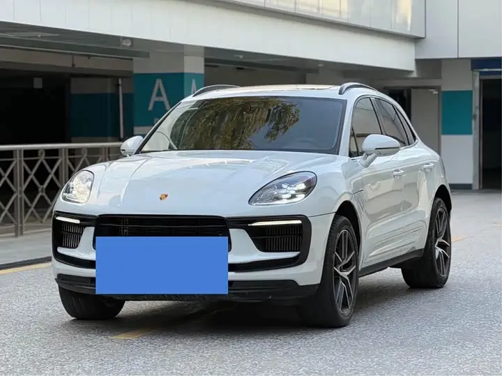 Porsche Macan 2023, арт. CN-2614739 — фото 1
