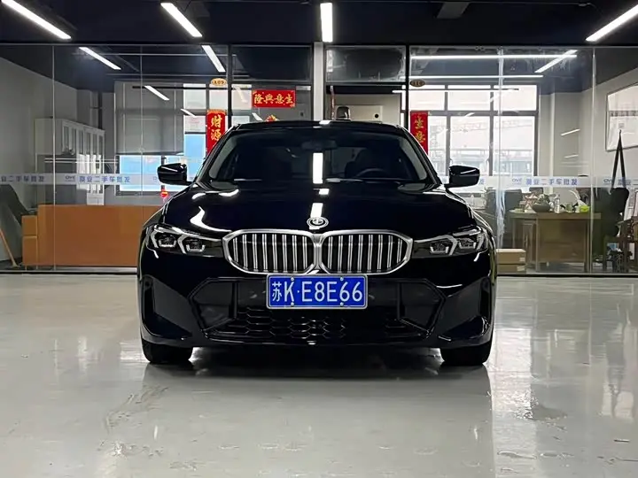BMW 3 Series 2024, арт. CN-2616638 — фото 1
