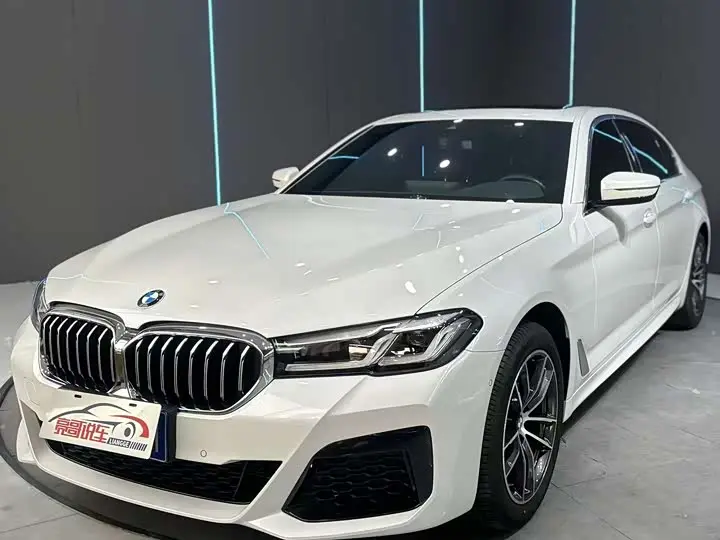 BMW 5 Series 2022, арт. CN-2620776 — фото 1