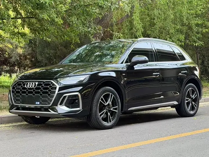 Audi Q5L 2024, арт. CN-2638245 — фото 1