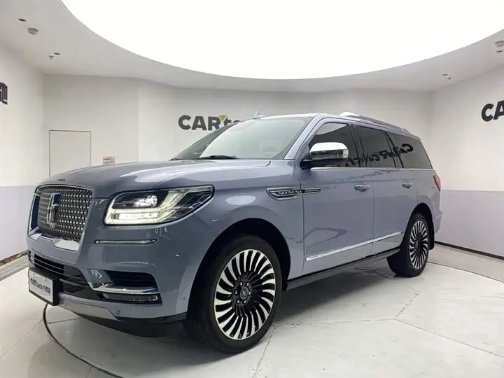 Lincoln Navigator 2020, арт. CN-2643527 — фото 1