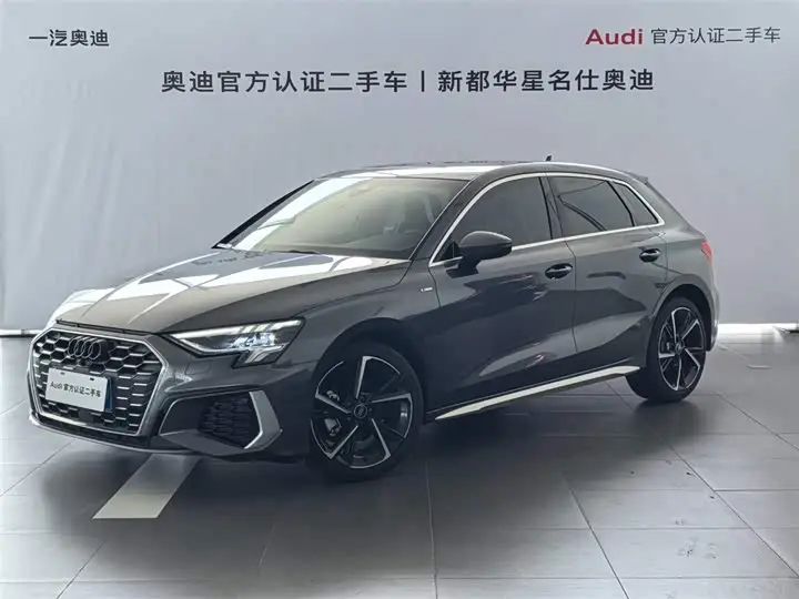 Audi A3 2024, арт. CN-2654431 — фото 1