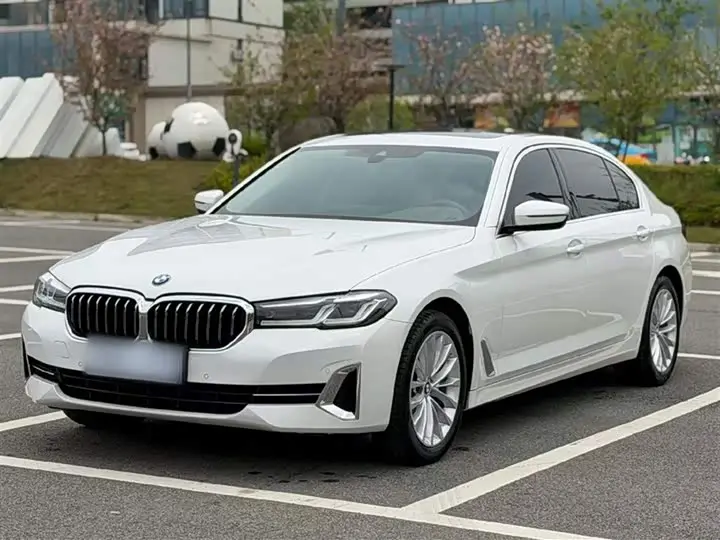 BMW 5 Series 2022, арт. CN-2655032 — фото 1