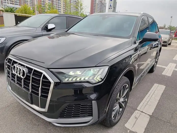 Audi Q7 2023, арт. CN-2657814 — фото 1