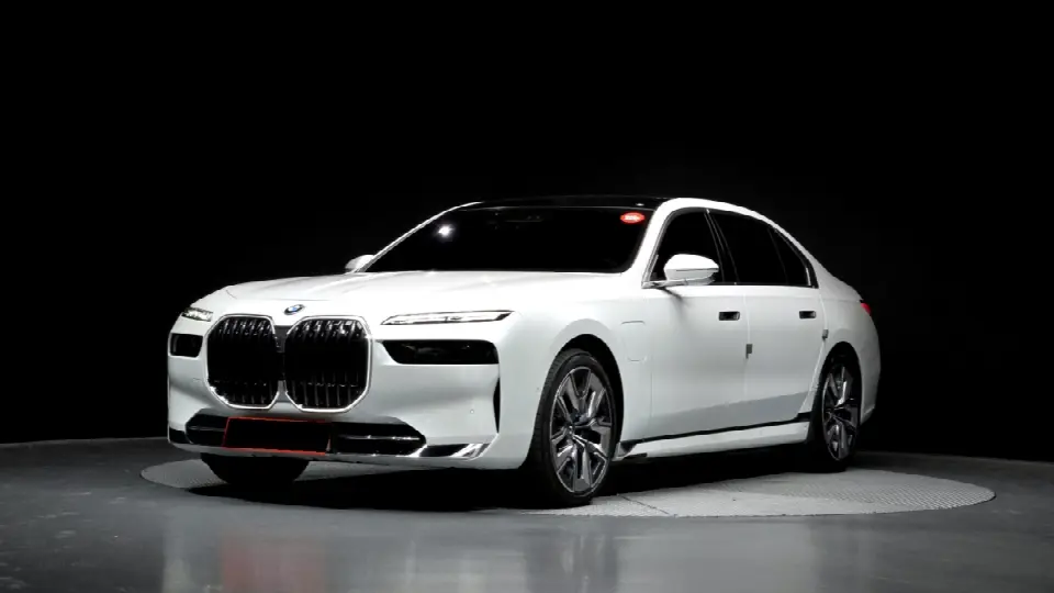BMW 7 Series 2022, арт. KR-2682105 — фото 1