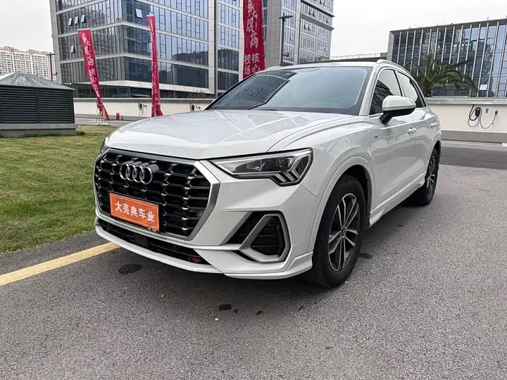 Audi Q3 2021, арт. CN-2698444 — фото 1