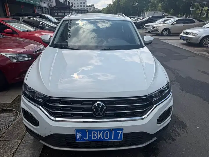 Volkswagen T-Roc 2022, арт. CN-2707763 — фото 1