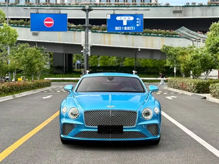Bentley Continental GT 2022, арт. CN-2735067 — фото 1