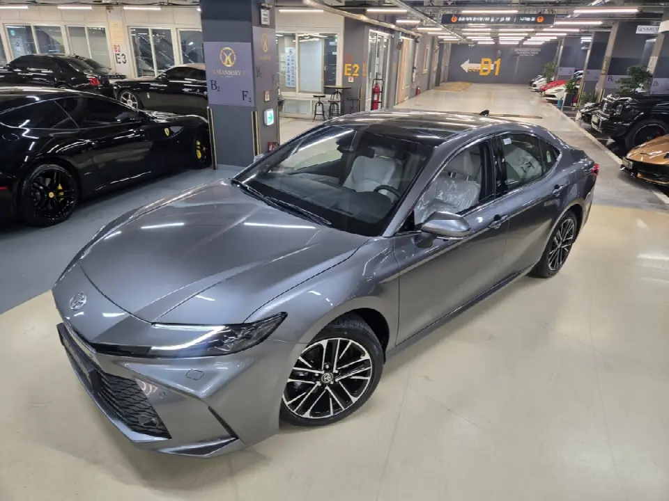 Toyota Camry 2024, арт. KR-2760704 — фото 1