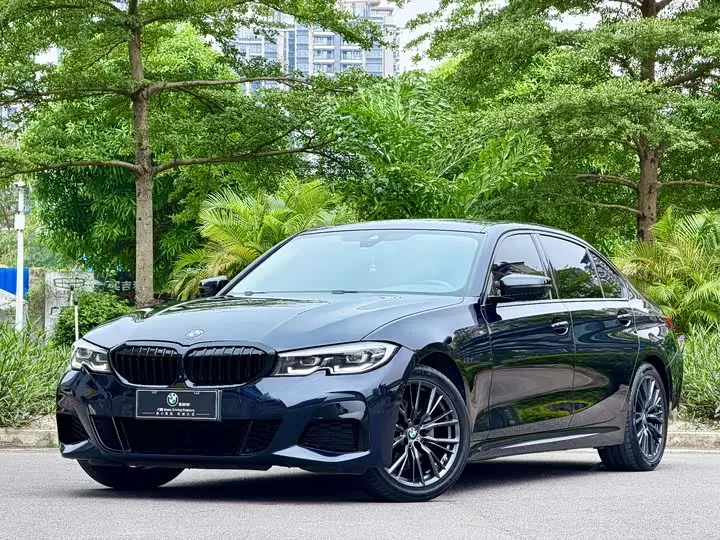 BMW 3 Series 2022, арт. CN-2764095 — фото 1