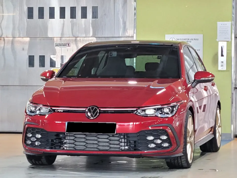 Volkswagen Golf 2022, арт. KR-2775525 — фото 1
