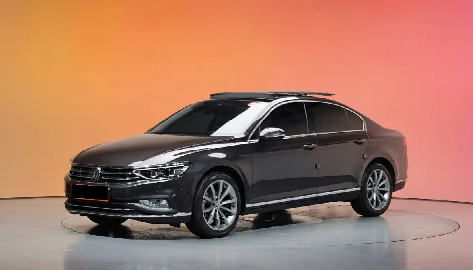 Volkswagen Passat 2018, арт. KR-2777042 — фото 1