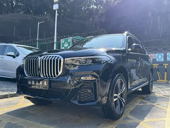 BMW X7 2022, арт. CN-2779558 — фото 1